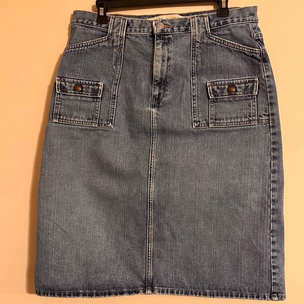 GAP Classic Blue Denim Pencil Skirt